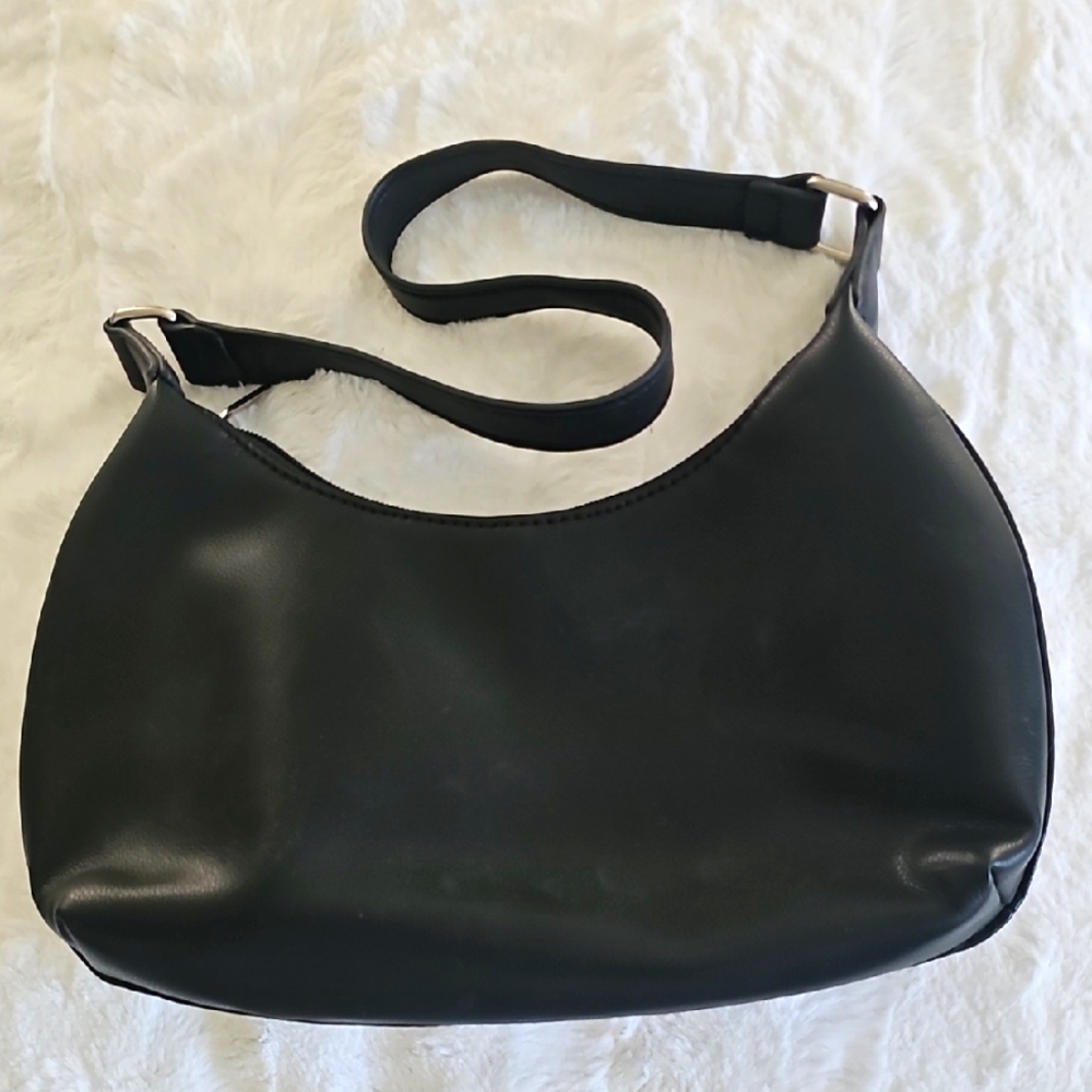 Wild Fable Black Zip Purse